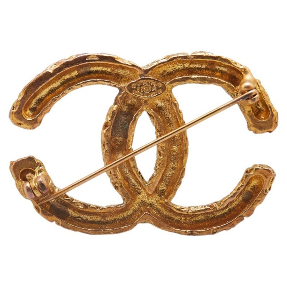 CHANEL Vintage Gold Logo Brooch - Picture 2 of 3